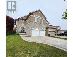 25 LORD  NELSON COURT, Richmond Hill, Ontario