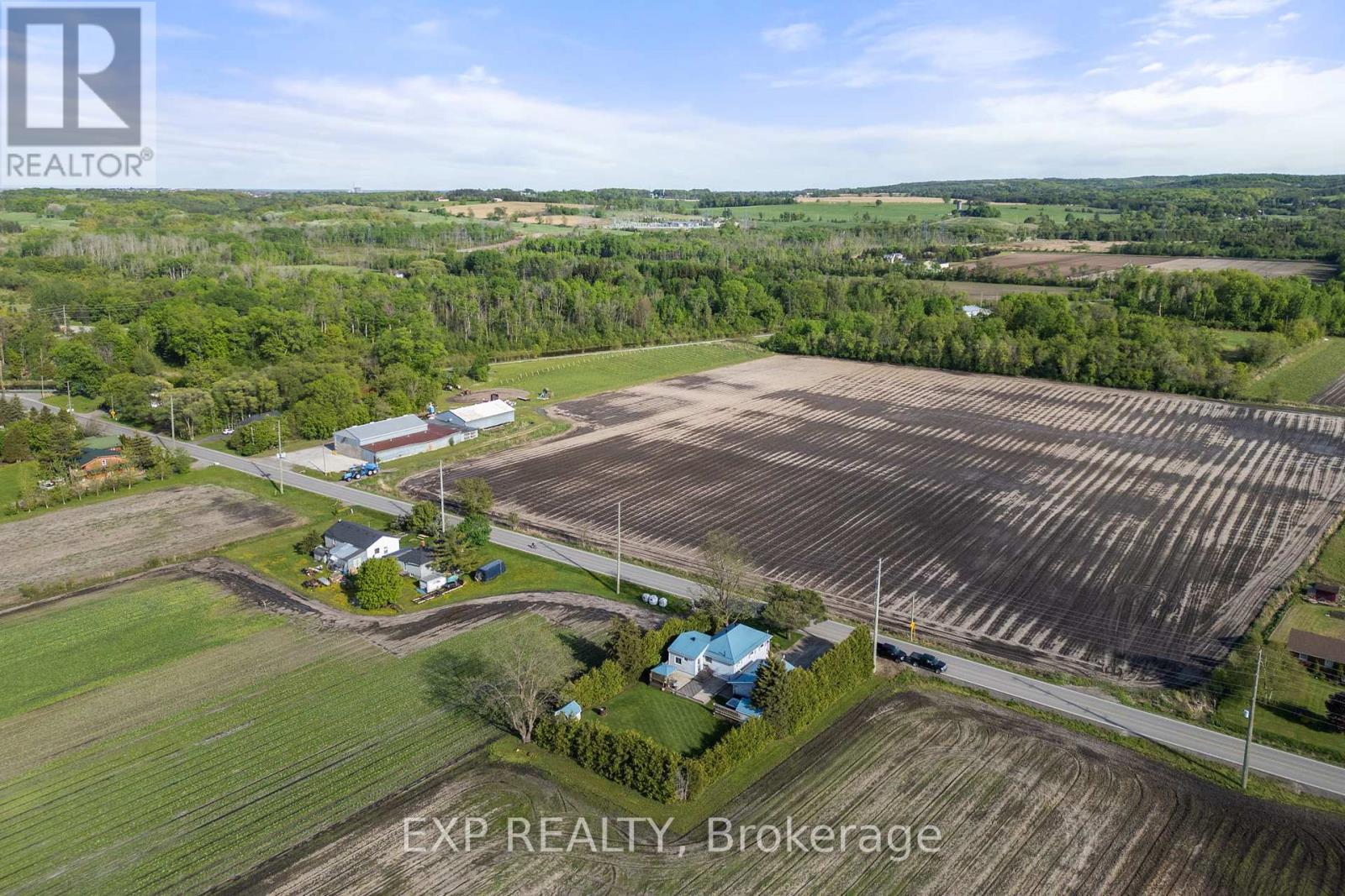 Property at 150 KING STREET image 4