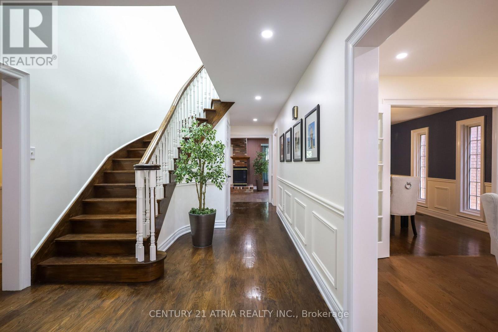 Property at 26 ROYAL PALM DRIVE image 3