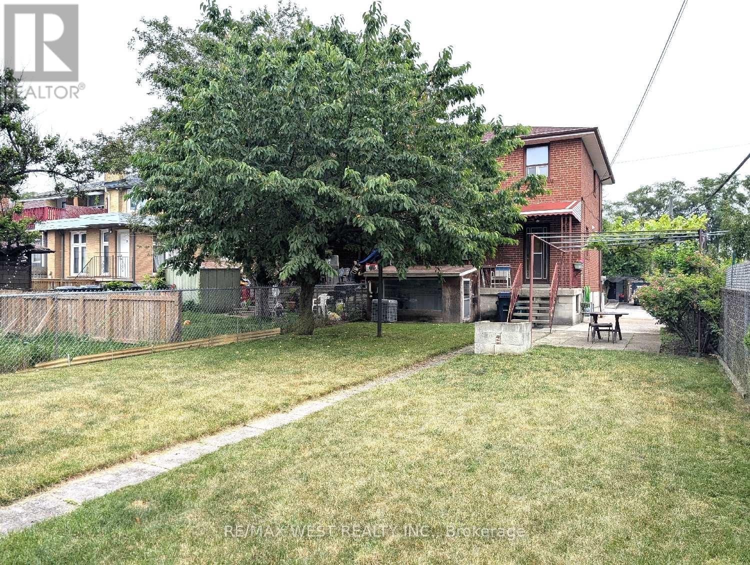 6 Dalrymple Drive, Toronto, Ontario  M6N 4S3 - Photo 37 - W12255314