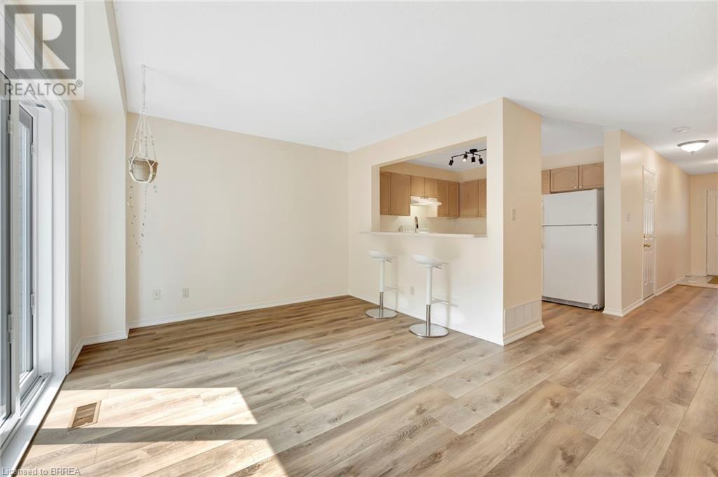 31 Moss Boulevard Unit# 26, Dundas, Ontario  L9H 7A6 - Photo 12 - 40746488