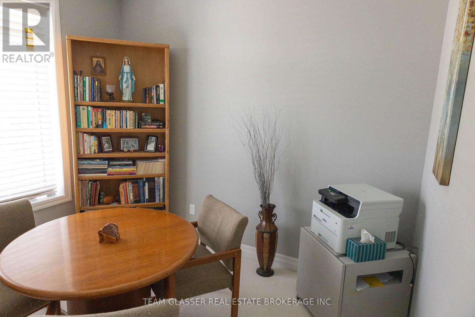 25 Birchall Lane, St. Thomas, Ontario  N5R 0J1 - Photo 4 - X12255504