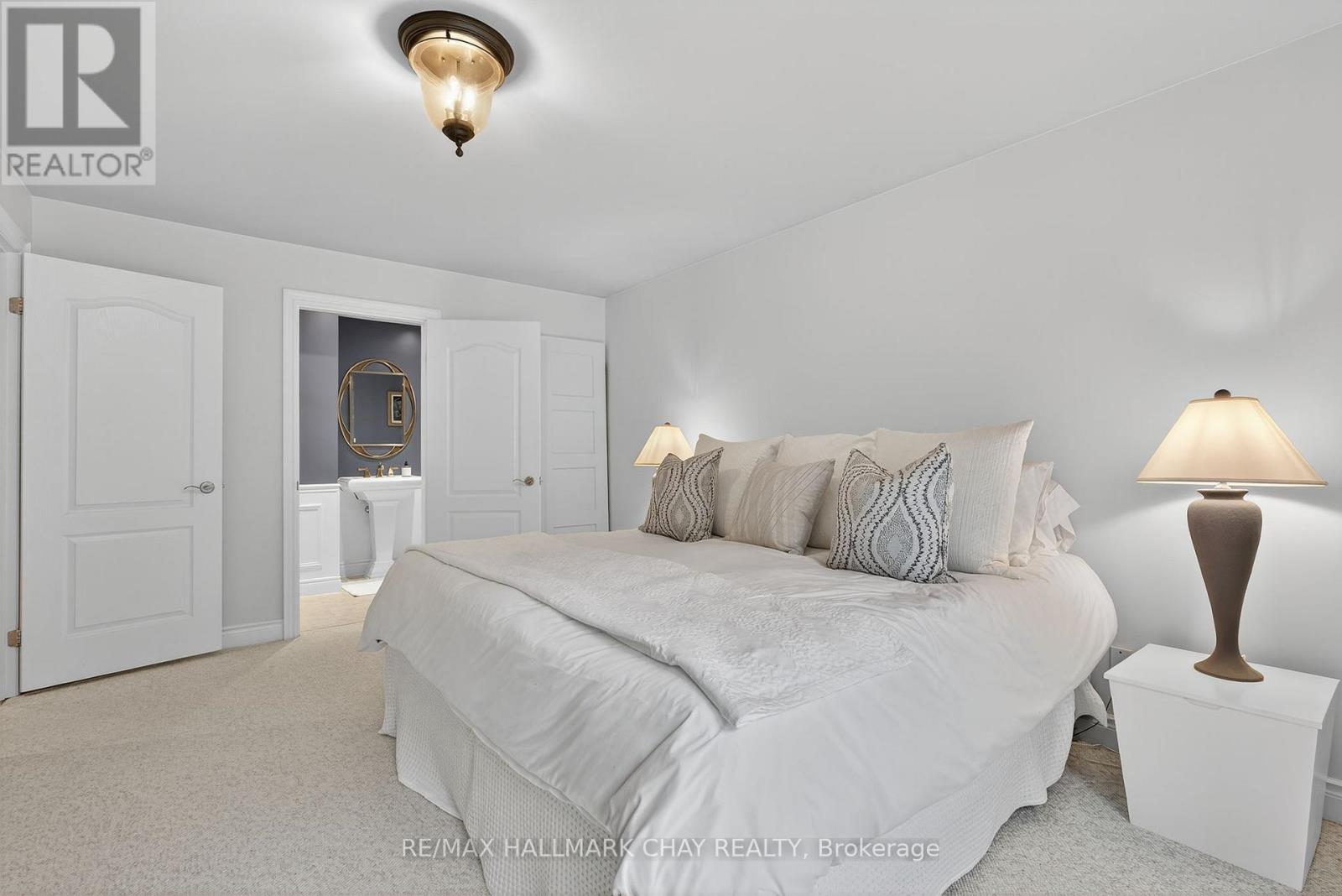 3954 Lakeview Road, Innisfil, Ontario  L9S 2V5 - Photo 21 - N12251071