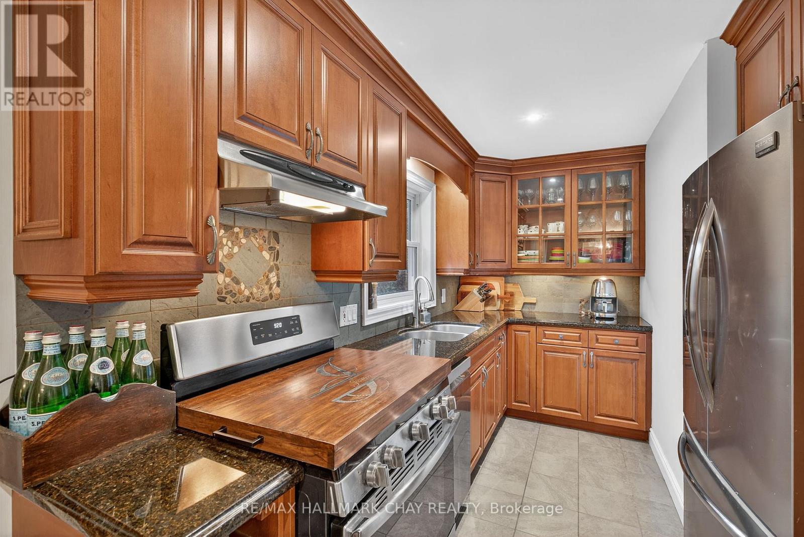 3954 Lakeview Road, Innisfil, Ontario  L9S 2V5 - Photo 11 - N12251071