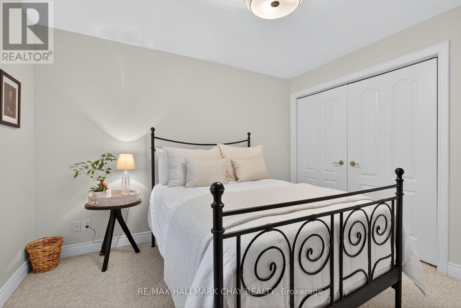 3954 Lakeview Road, Innisfil, Ontario  L9S 2V5 - Photo 25 - N12251071