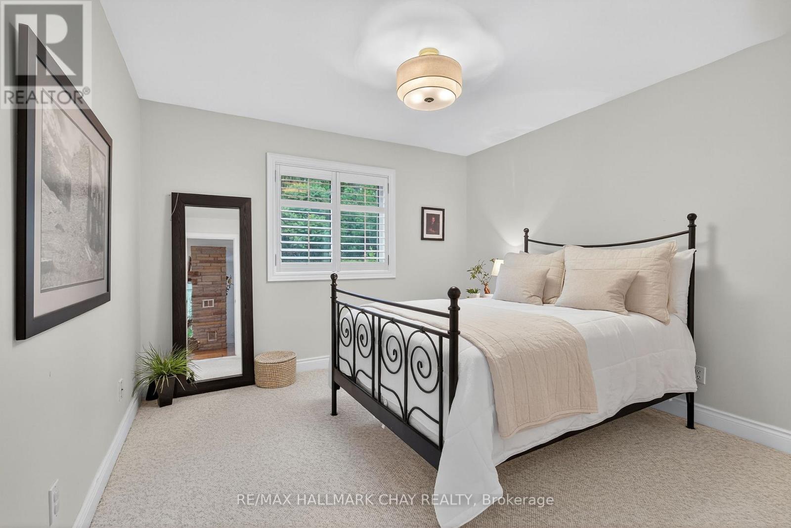 3954 Lakeview Road, Innisfil, Ontario  L9S 2V5 - Photo 24 - N12251071