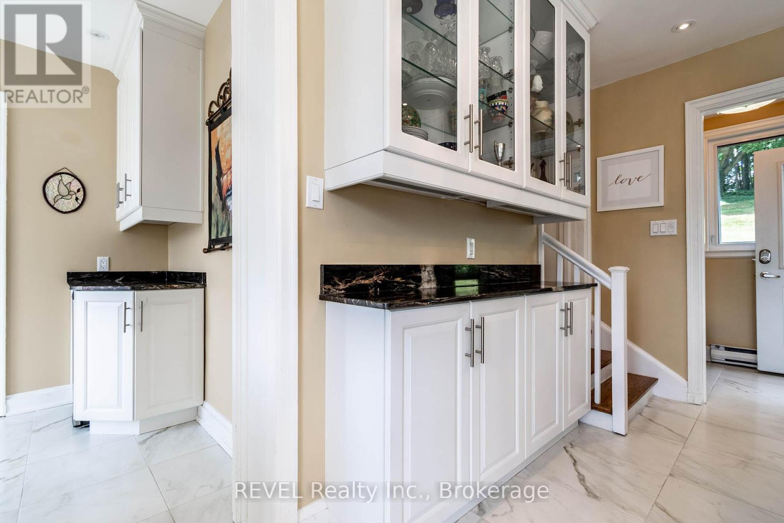 9 Shaldan Lane, Pelham, Ontario  L0S 1E0 - Photo 22 - X12255355