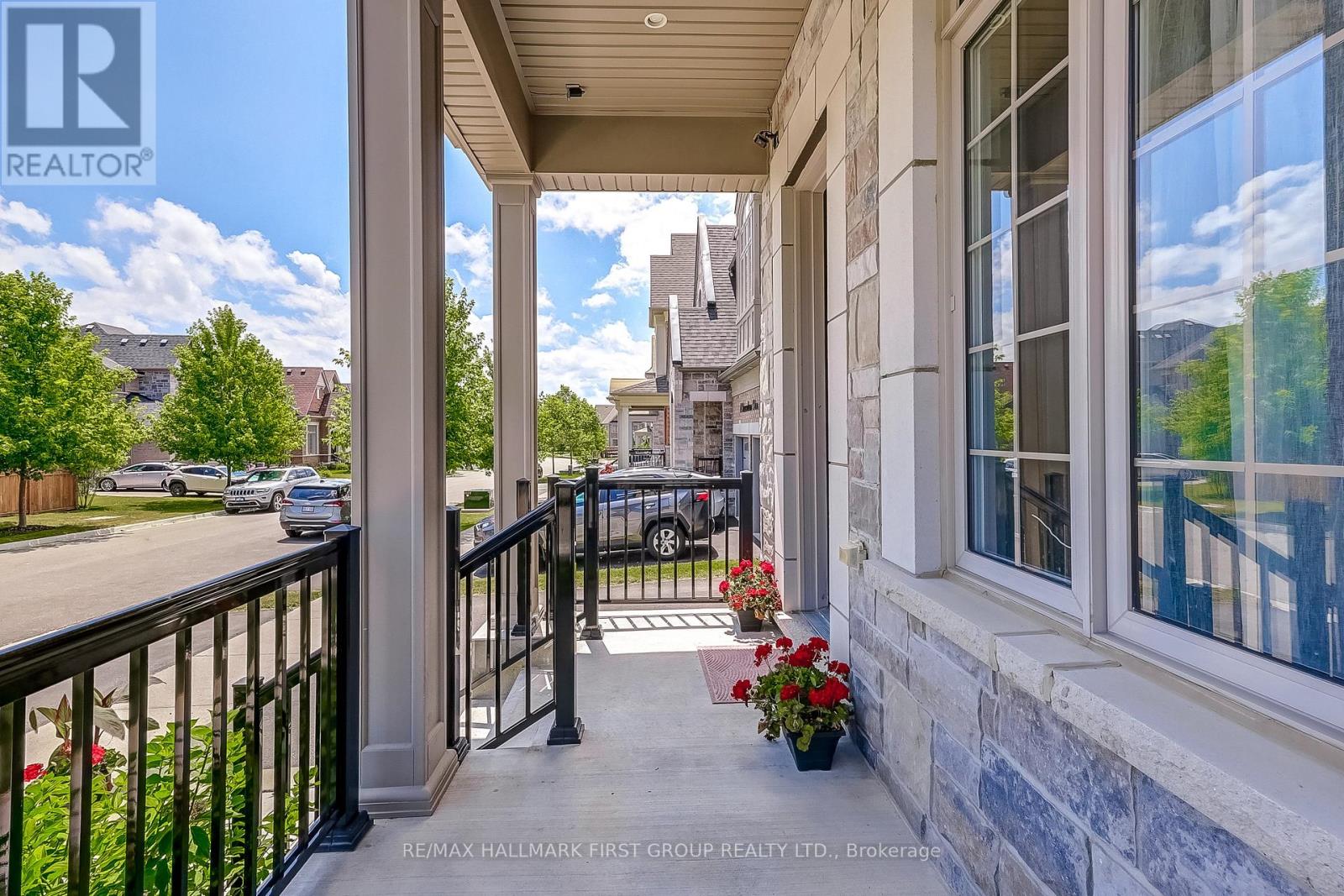 Property at 16 BEAVERDAMS DRIVE image 4