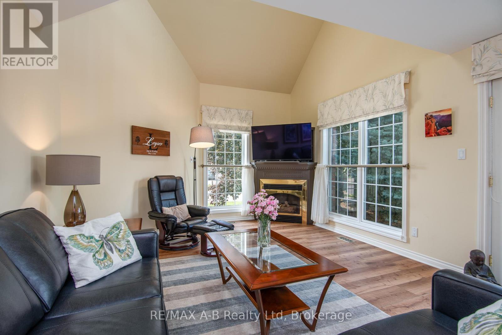 292 Woods Street, Stratford, Ontario  N5A 7T4 - Photo 16 - X12255396