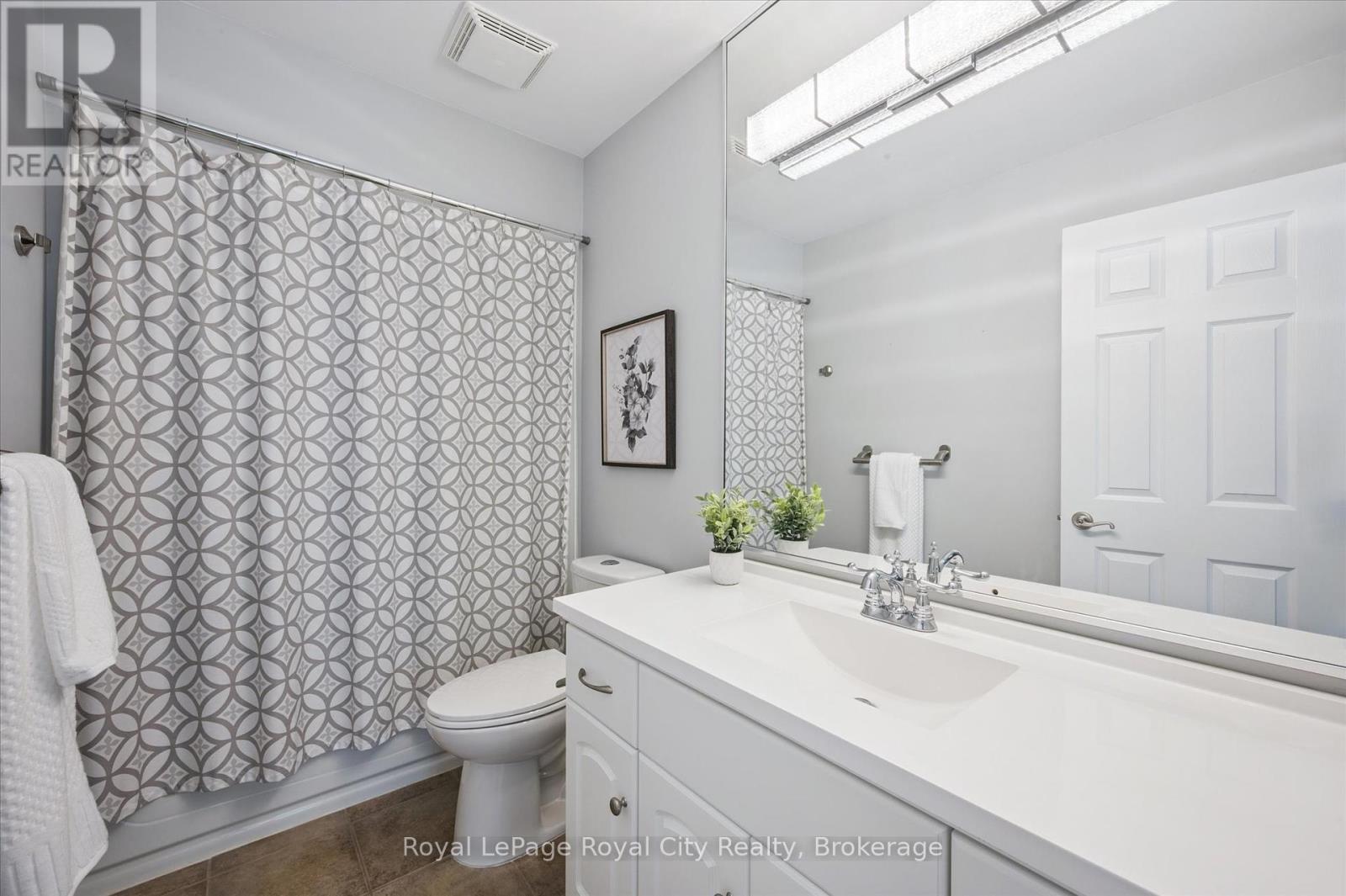 279 Farley Drive, Guelph, Ontario  N1L 1N6 - Photo 23 - X12255469