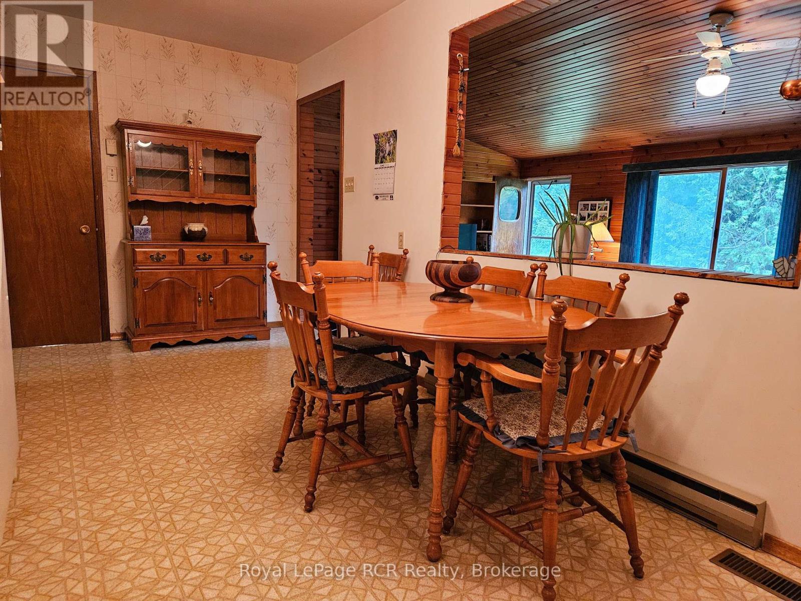 303482 Indian Acres Road W, Georgian Bluffs, Ontario  N4K 0G3 - Photo 10 - X12255481