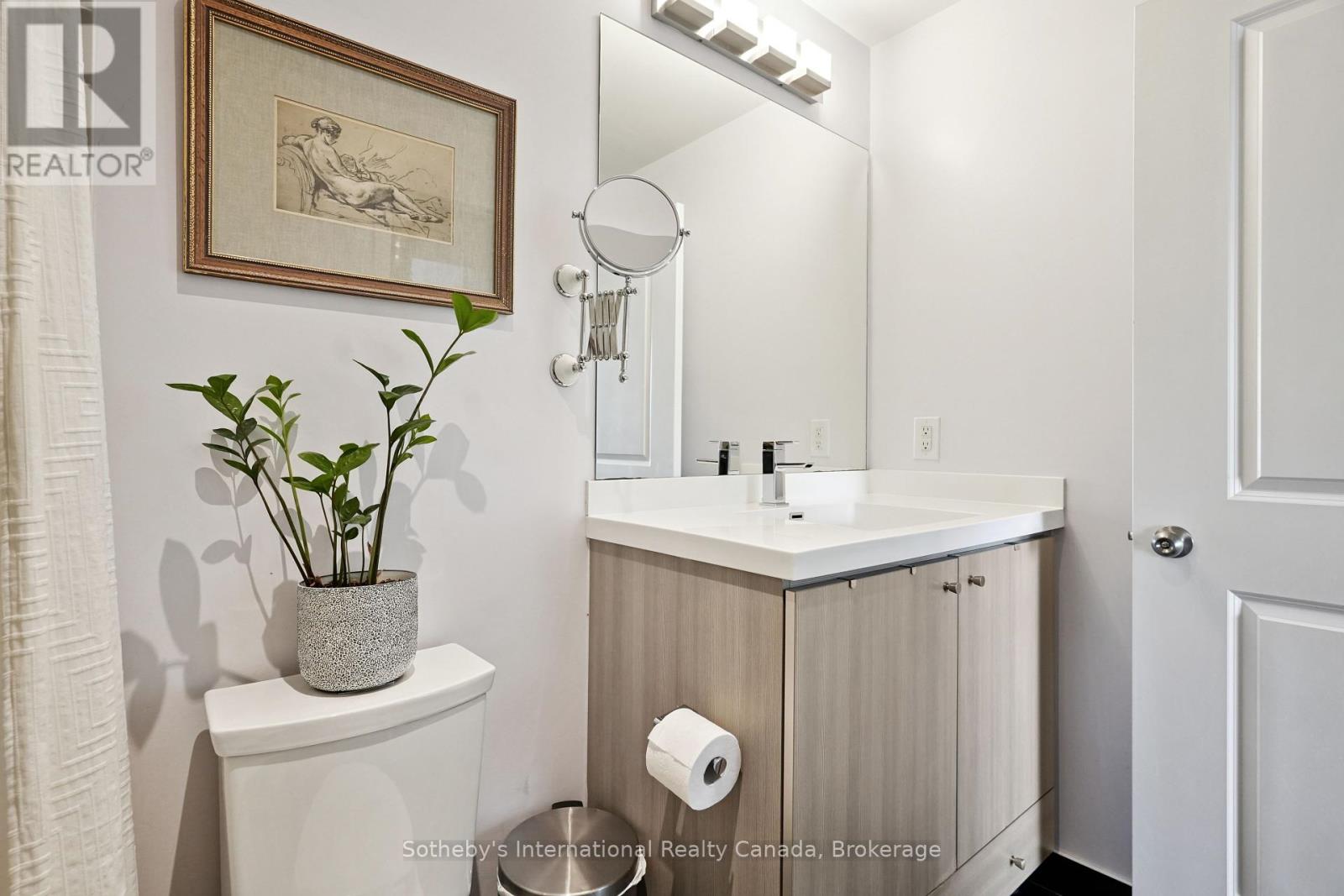 903 - 105 George Street, Toronto, Ontario  M5A 0L4 - Photo 15 - C12255508