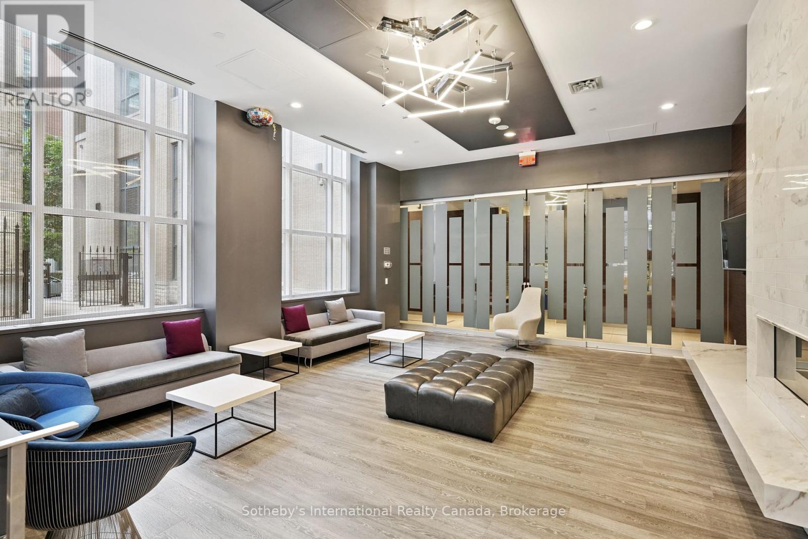 903 - 105 George Street, Toronto, Ontario  M5A 0L4 - Photo 17 - C12255508