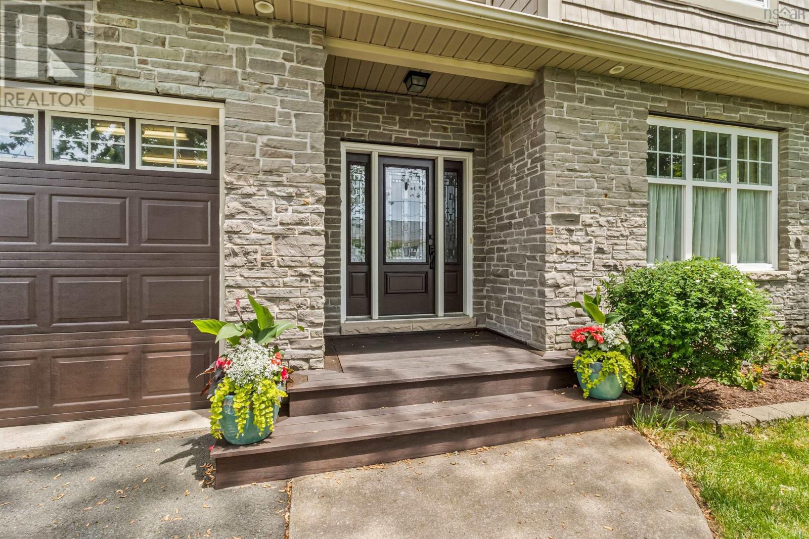 Property at 7A Shaw Crescent image 4