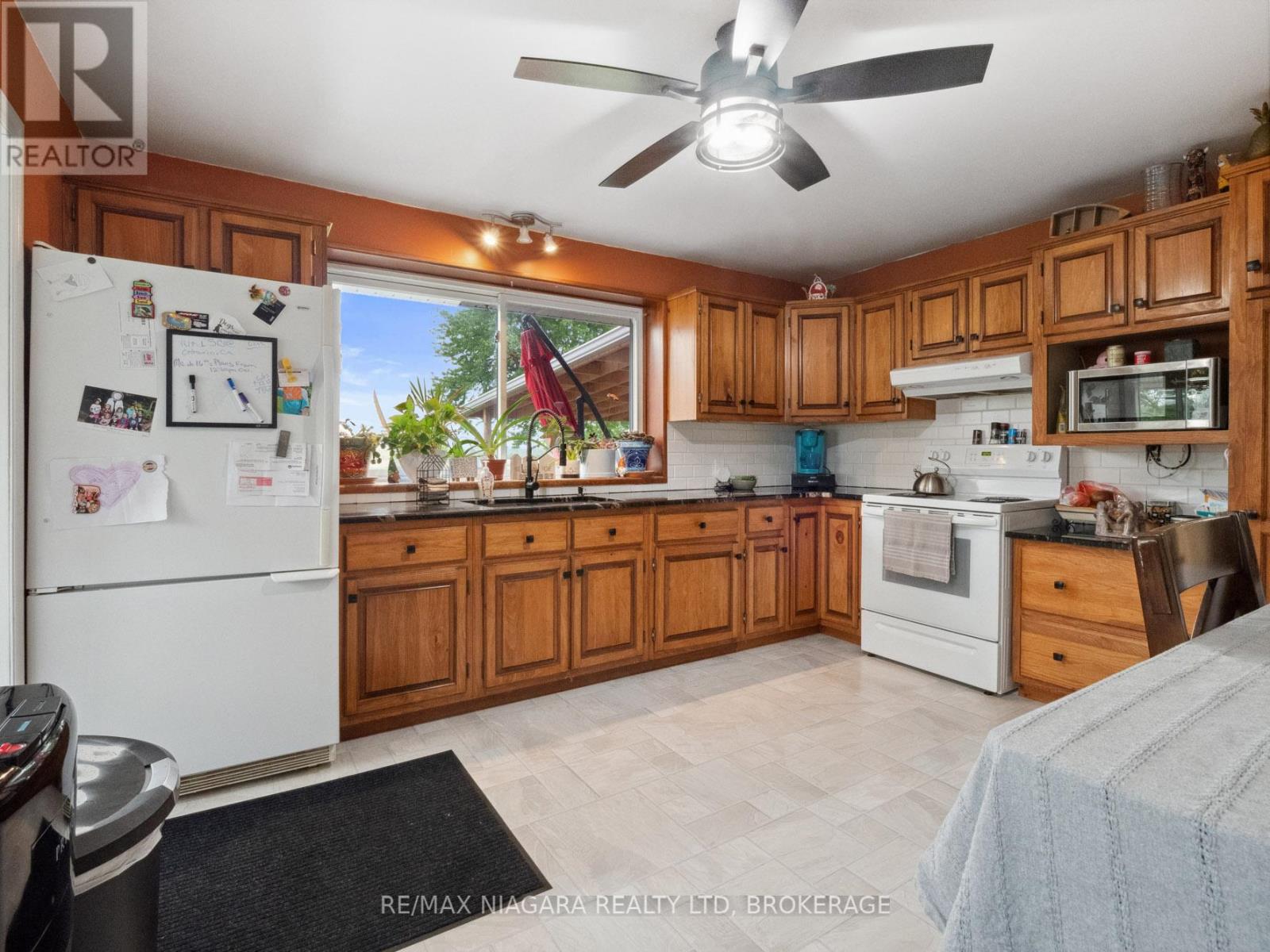 3173 Highway 3, Port Colborne, Ontario  L3K 5V3 - Photo 13 - X12171640