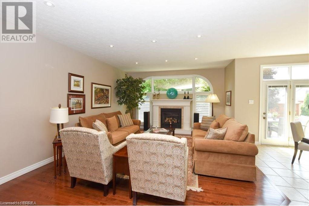 51 Queensway Drive, Brantford, Ontario  N3R 7H2 - Photo 9 - 40745999