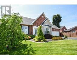 51 QUEENSWAY Drive, Brantford, Ontario