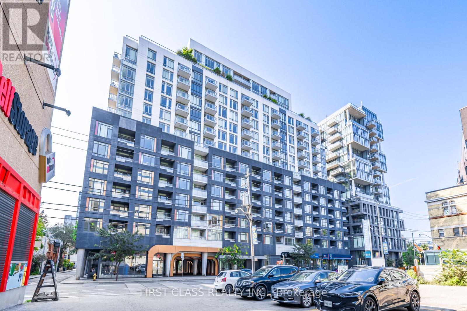 1022 - 525 Adelaide Street W, Toronto, Ontario  M5V 0N7 - Photo 2 - C12255480