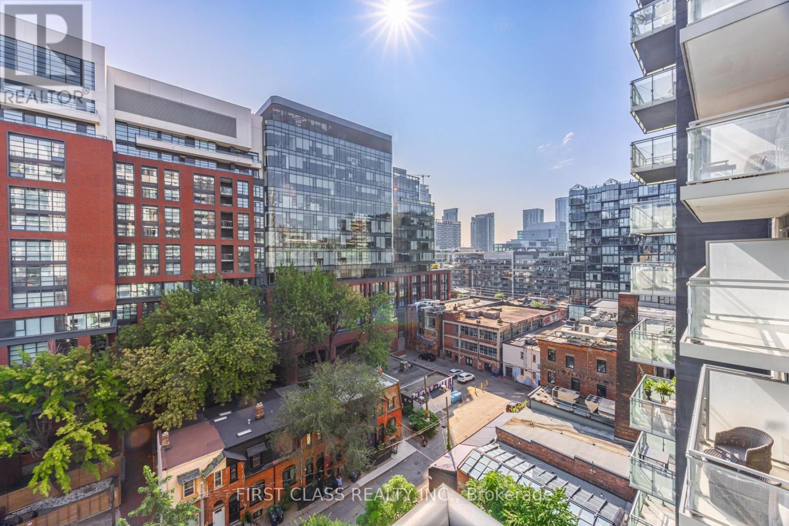 1022 - 525 Adelaide Street W, Toronto, Ontario  M5V 0N7 - Photo 27 - C12255480