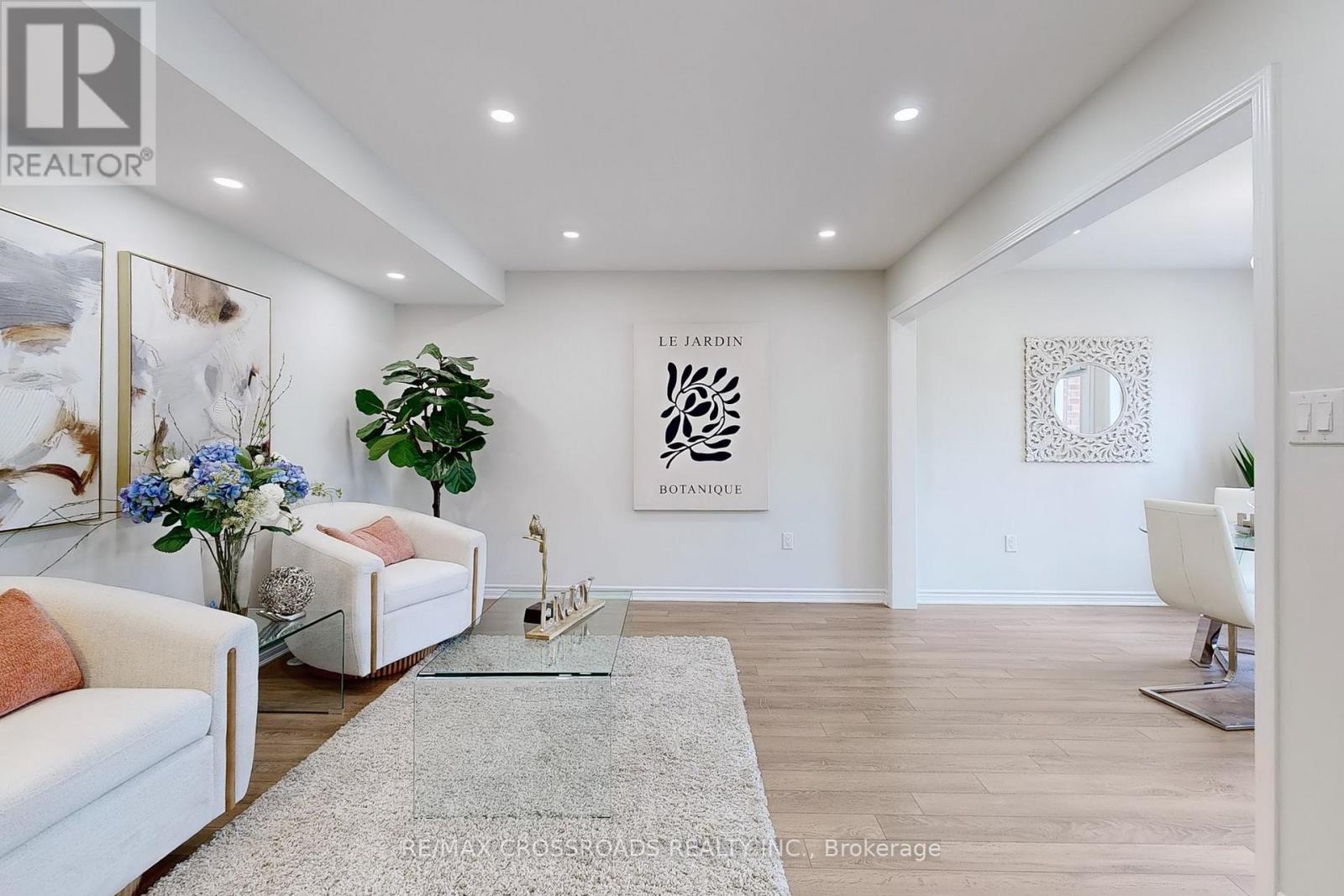 Property at 90 MINLOW WAY image 5