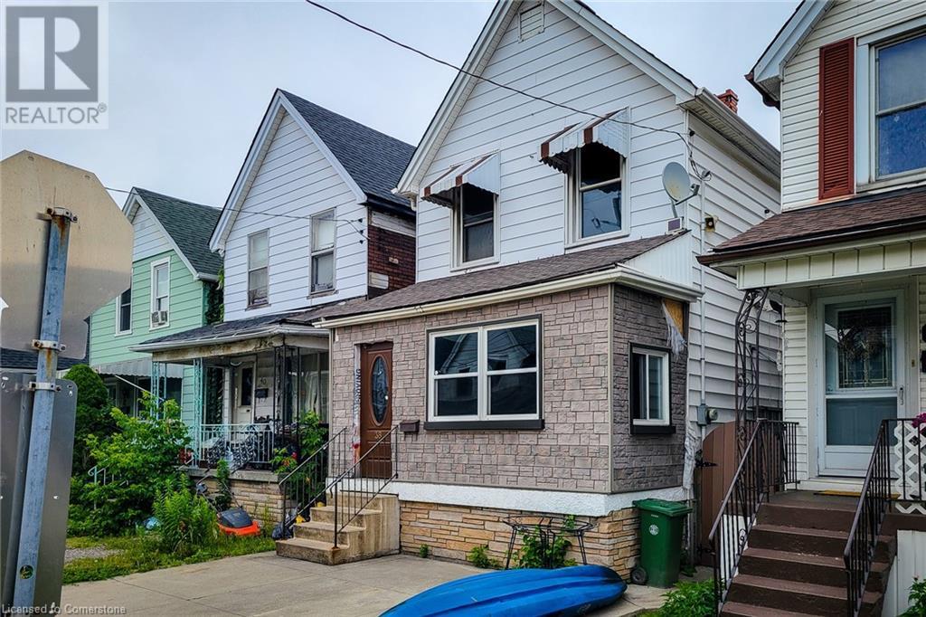 Property at 38 GLENDALE Avenue N image 3