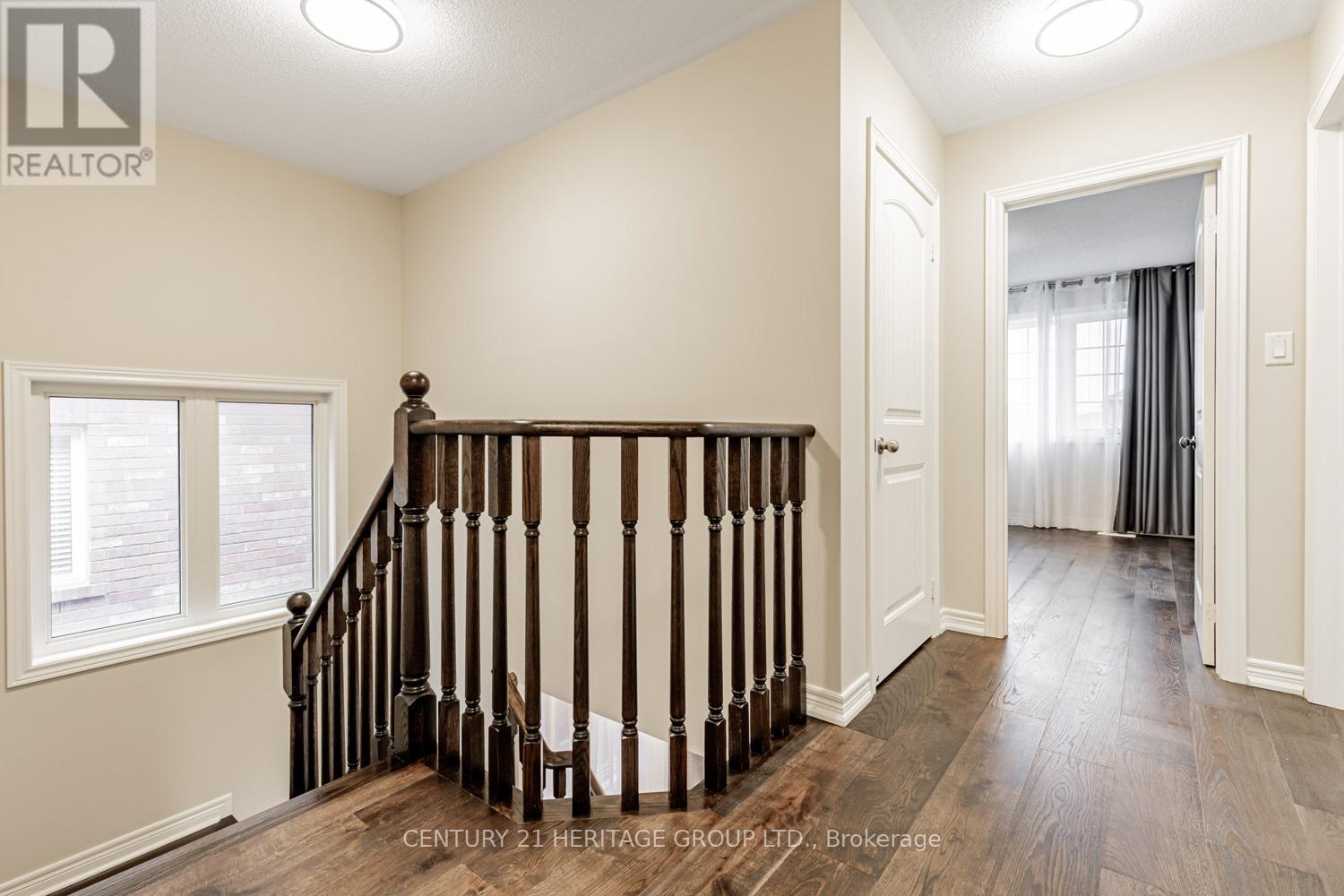 67 Acorn Lane, Bradford West Gwillimbury, Ontario  L3Z 0H5 - Photo 21 - N12225533