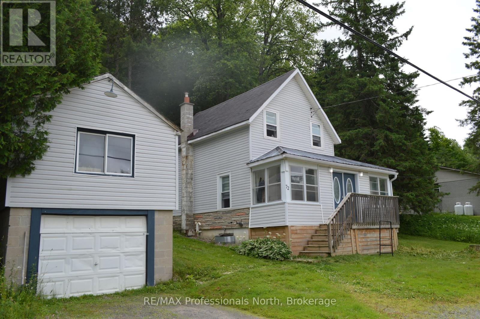 72 Bobcaygeon Road, Minden Hills, Ontario  K0M 2K0 - Photo 1 - X12255616