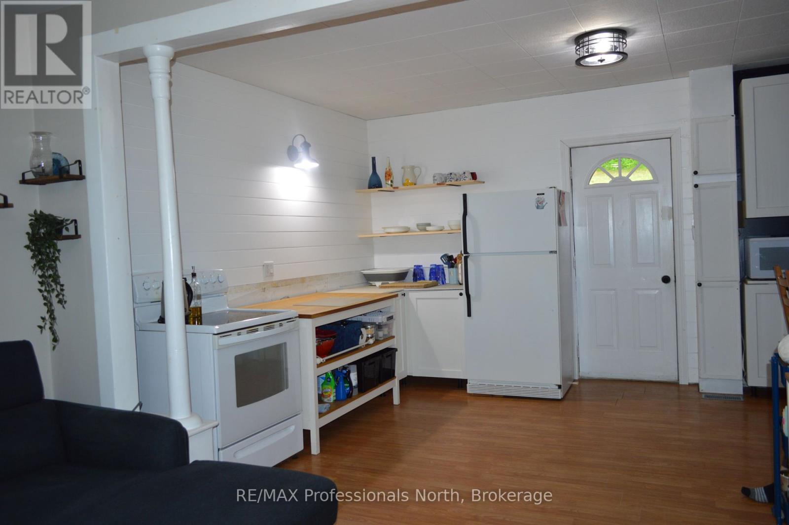 72 Bobcaygeon Road, Minden Hills, Ontario  K0M 2K0 - Photo 25 - X12255616