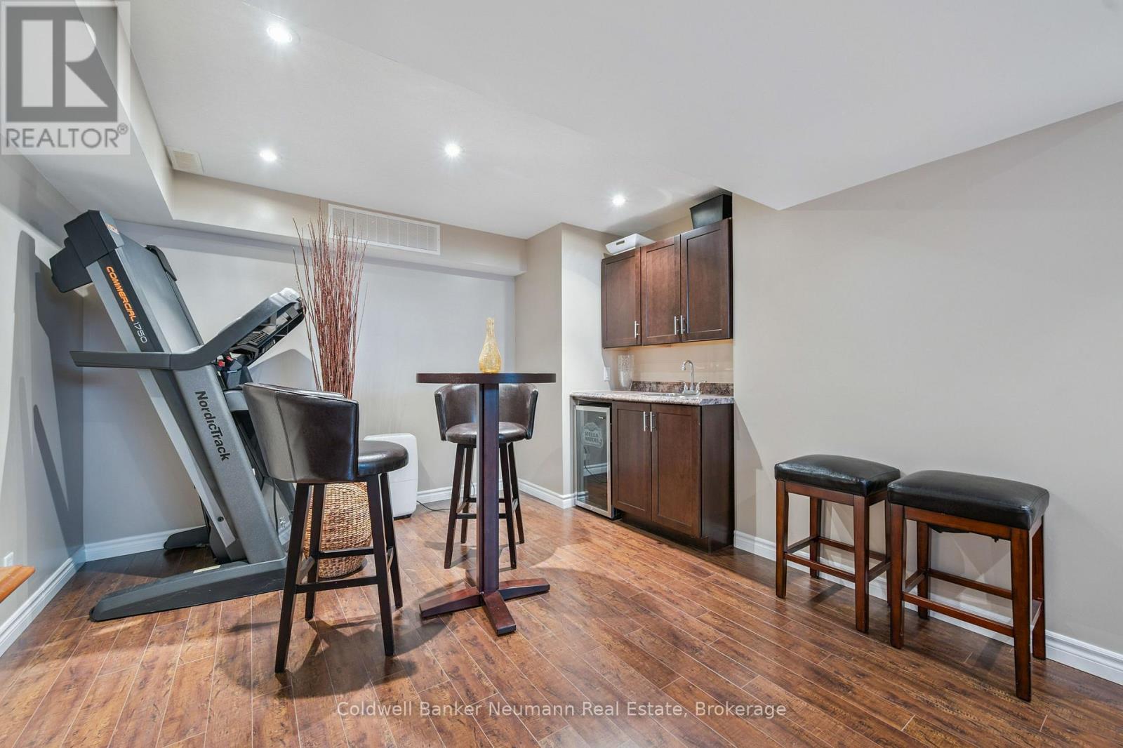 26 - 255 Summerfield Dr, Guelph, Ontario  N1L 0E1 - Photo 31 - X12255644
