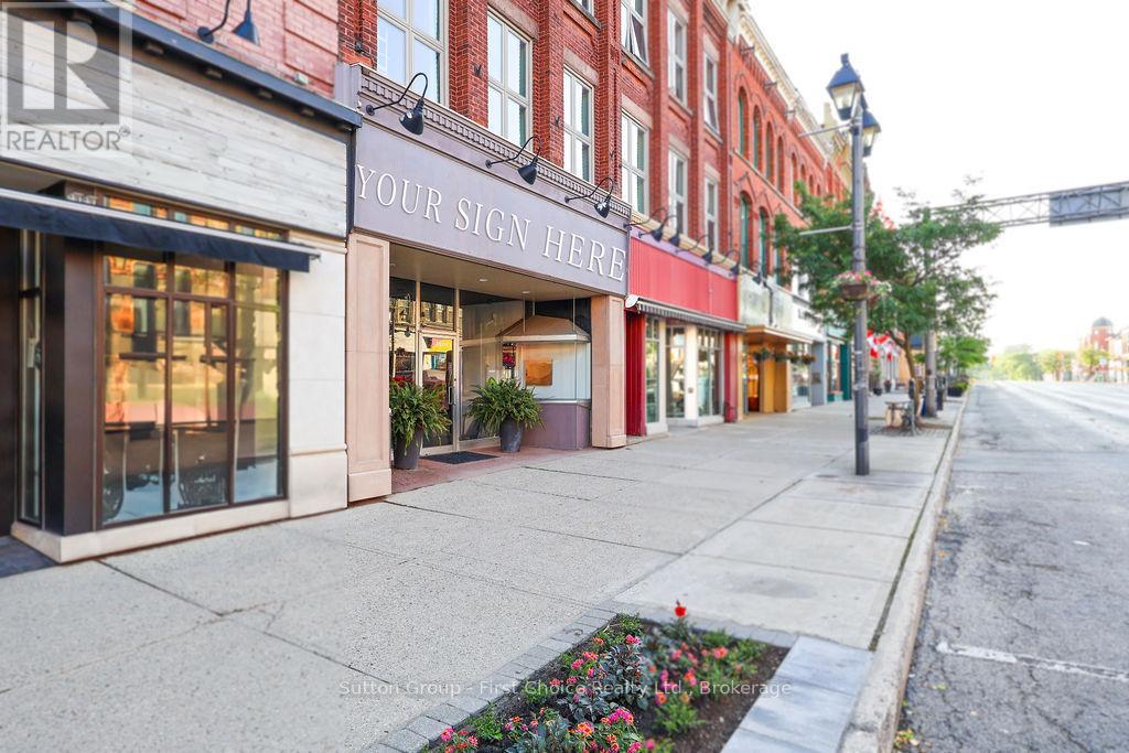 78 Ontario Street, Stratford, Ontario N5A 3H2 - Photo 3 - X12255650