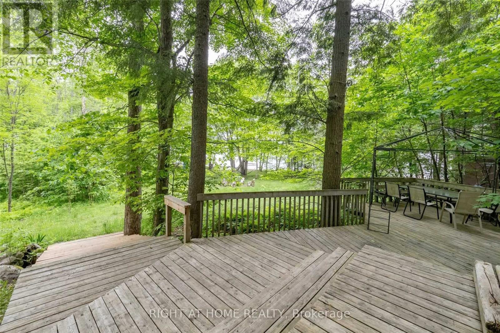 # 10 - 1326 Windermere Road, Muskoka Lakes, Ontario  P0B 1M0 - Photo 13 - X12255398