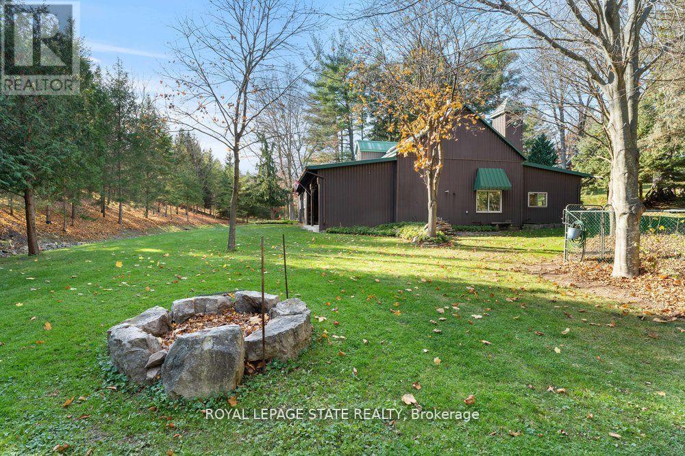 492 Governors Road, Hamilton, Ontario  L9H 5E3 - Photo 34 - X12255466