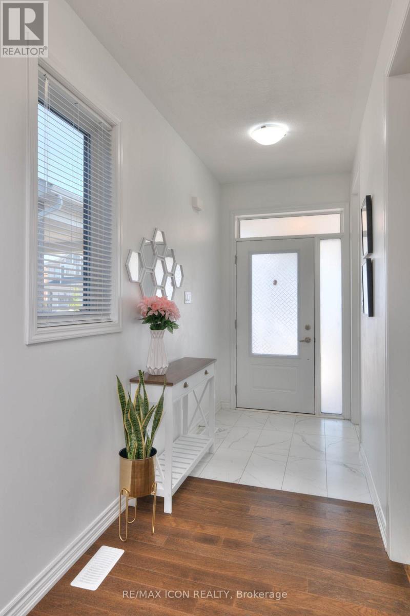 Property at 22 SAXONY STREET image 5