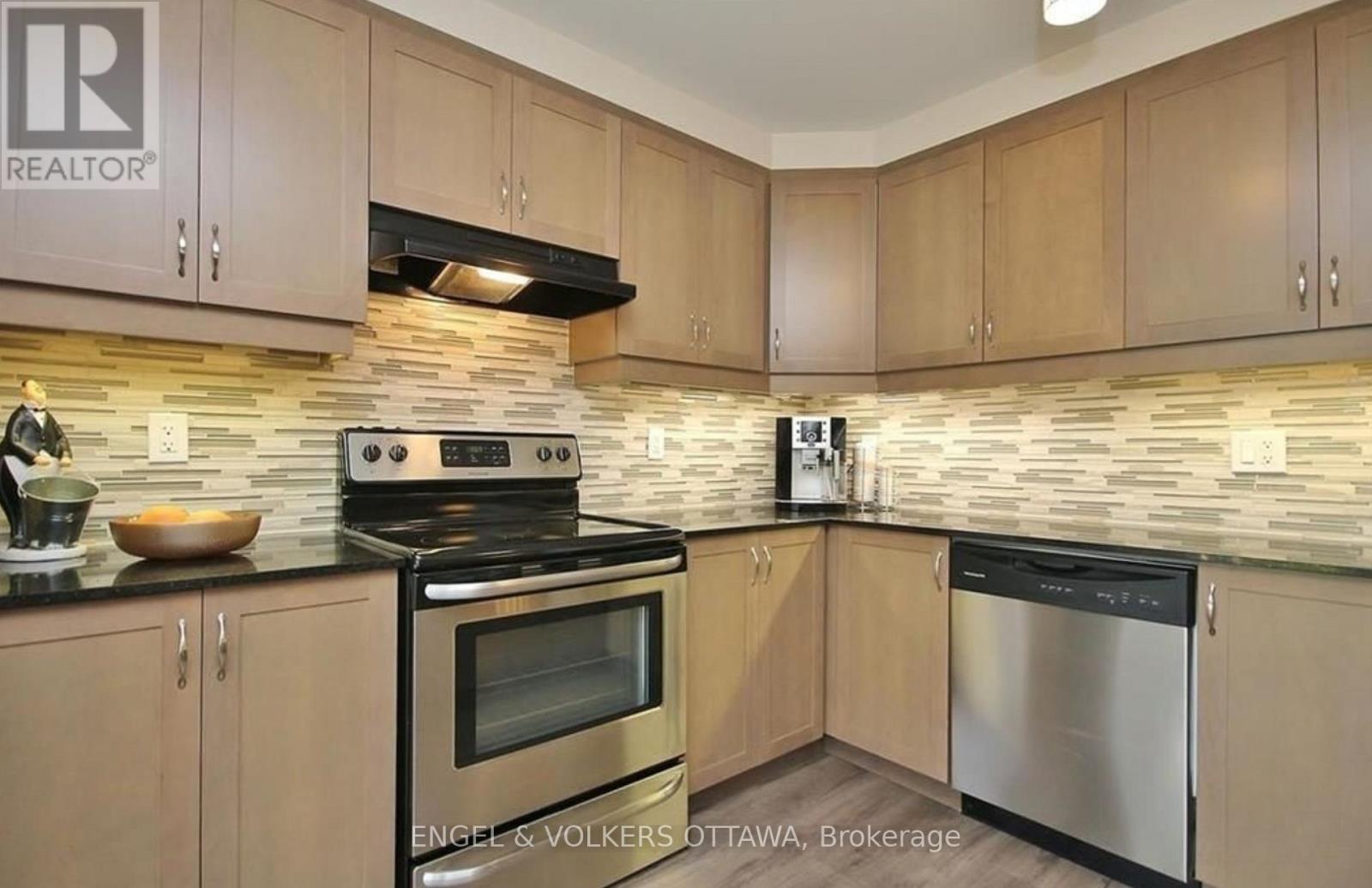 308 Song Sparrow Street, Ottawa, Ontario  K2J 5W5 - Photo 13 - X12255640