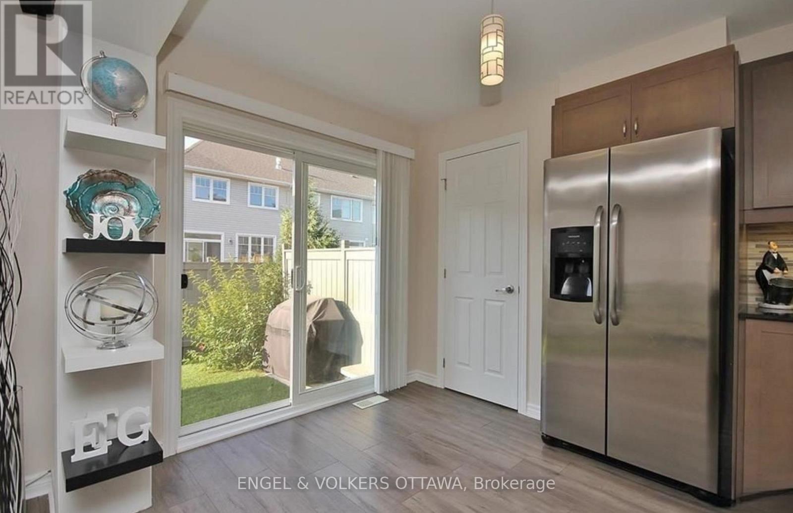 308 Song Sparrow Street, Ottawa, Ontario  K2J 5W5 - Photo 14 - X12255640