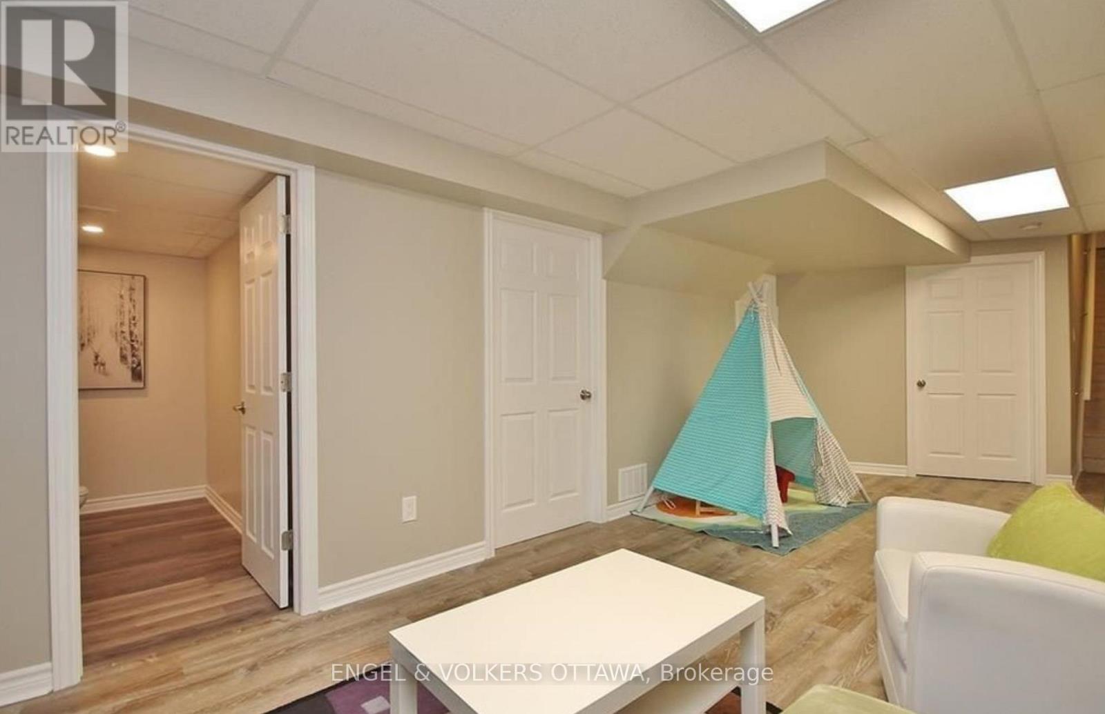 308 Song Sparrow Street, Ottawa, Ontario  K2J 5W5 - Photo 27 - X12255640