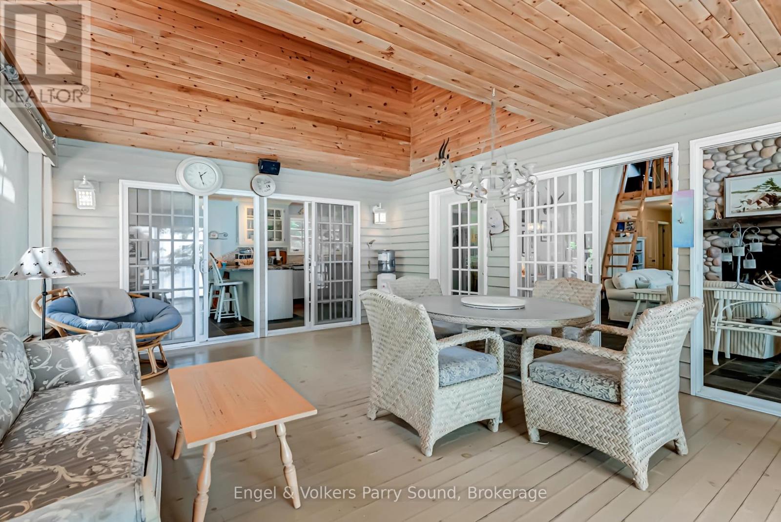 6 29c Mowat Island, Carling, Ontario  P0G 1G0 - Photo 5 - X12252116