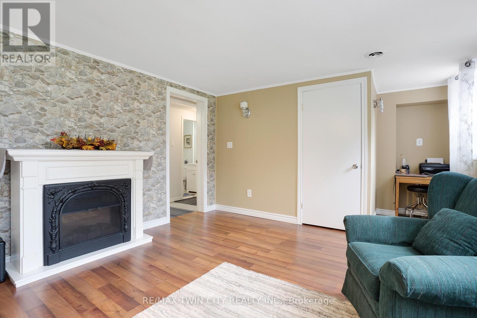 7011 Wellington Rd 124 Road, Guelph/eramosa, Ontario  N1H 6J4 - Photo 30 - X12244606