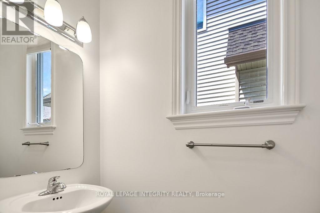 Property at 619 MOORPARK AVENUE image 5