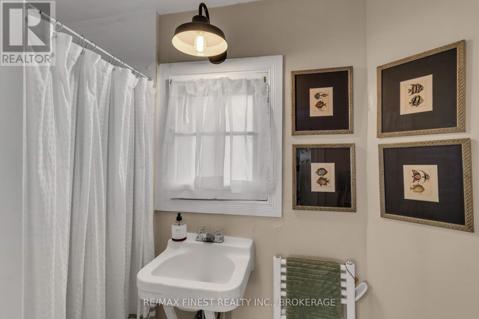 29 Church Street, Kingston, Ontario  K7M 1H2 - Photo 11 - X12255862