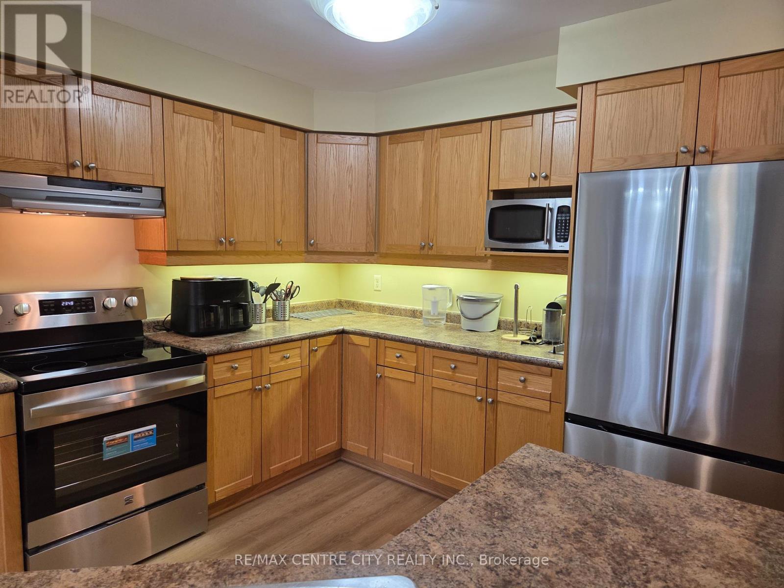 16 - 508 Sunnystone Road, London North, Ontario  N5X 4R5 - Photo 10 - X12255707