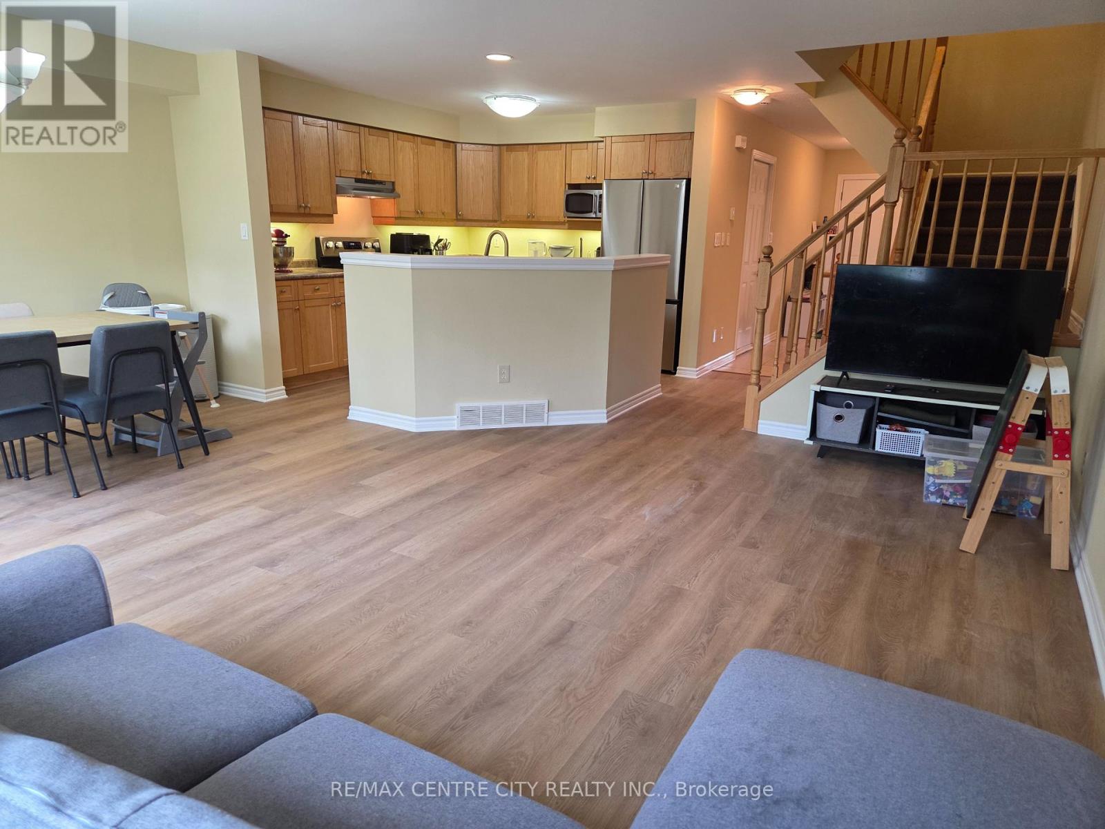 16 - 508 Sunnystone Road, London North, Ontario  N5X 4R5 - Photo 14 - X12255707