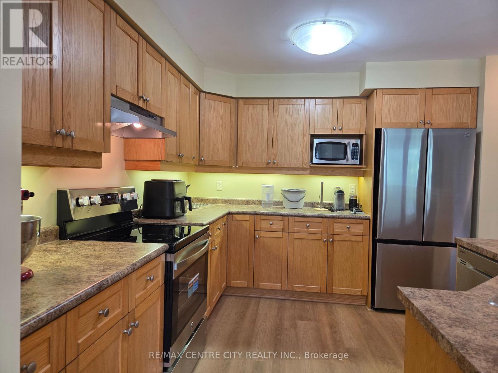 16 - 508 Sunnystone Road, London North, Ontario  N5X 4R5 - Photo 5 - X12255707