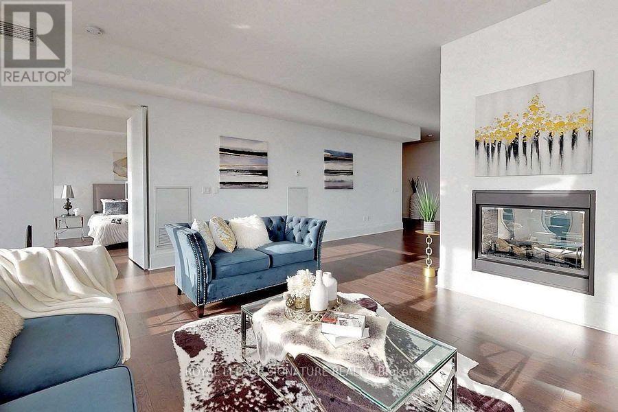 Property at 707 - 29 QUEENS QUAY image 5
