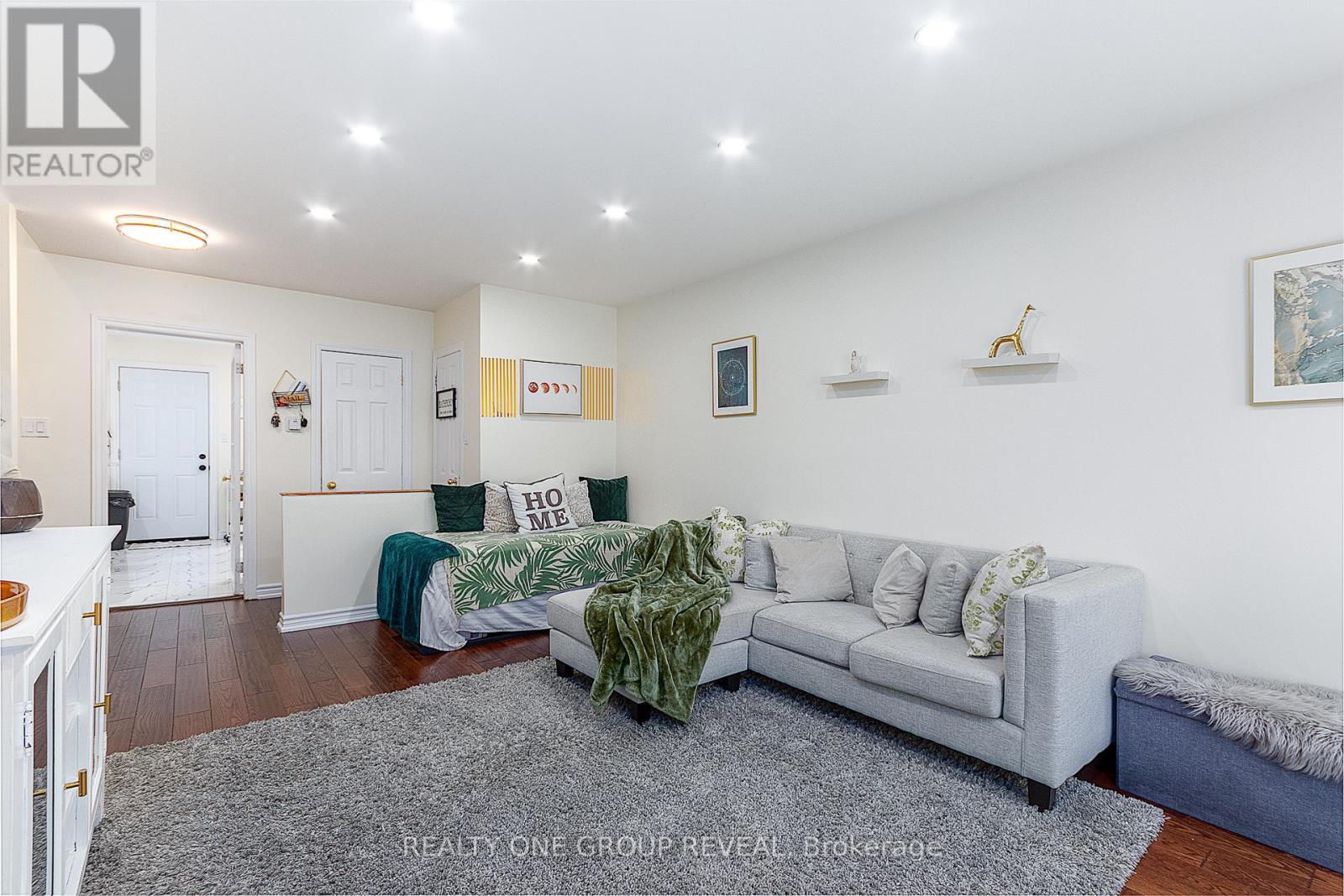Property at 839 MODLIN ROAD image 4