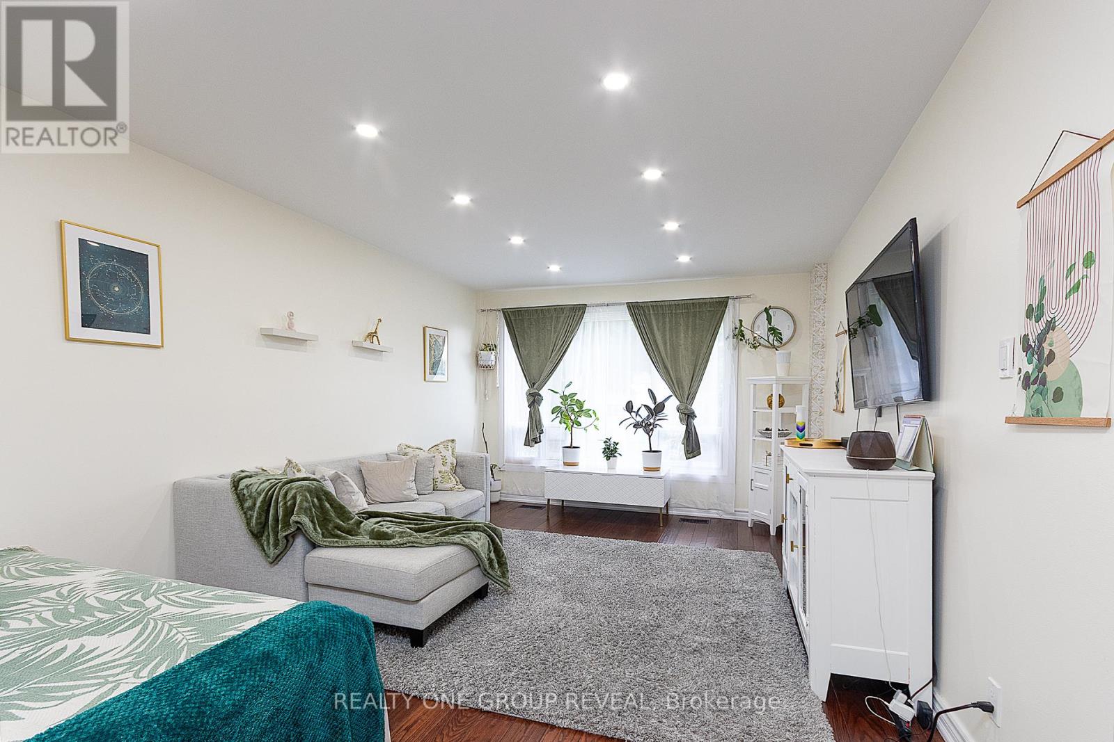 Property at 839 MODLIN ROAD image 5
