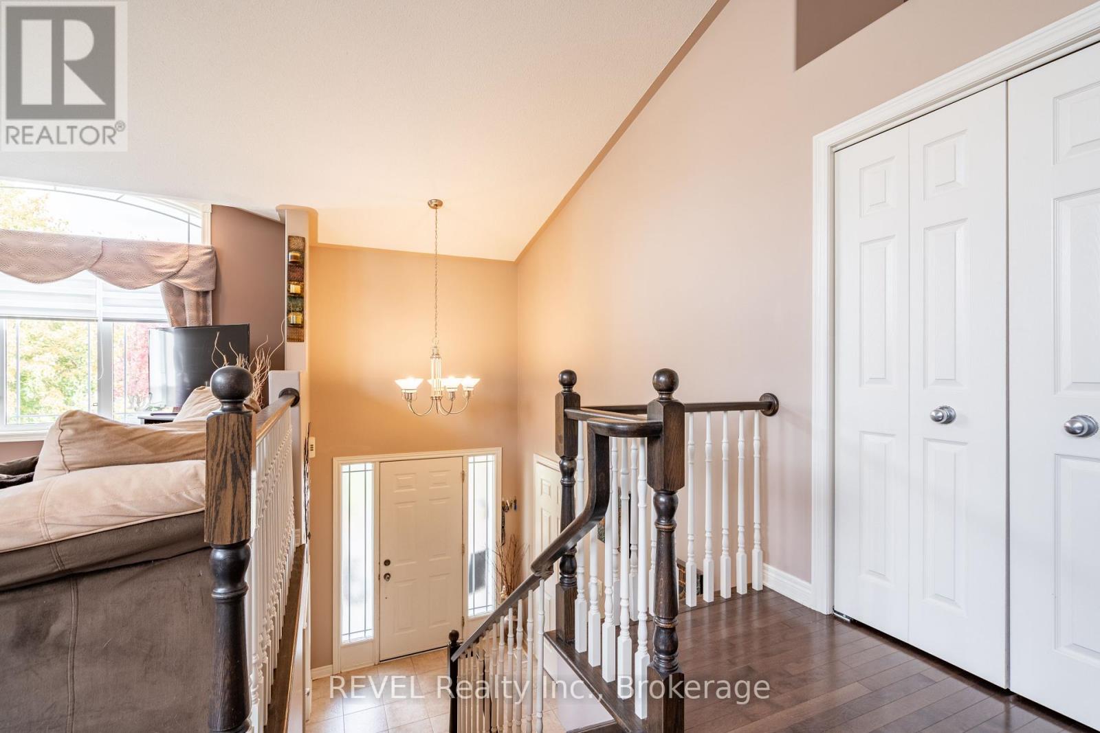 Property at 8503 GREENFIELD CRESCENT image 4