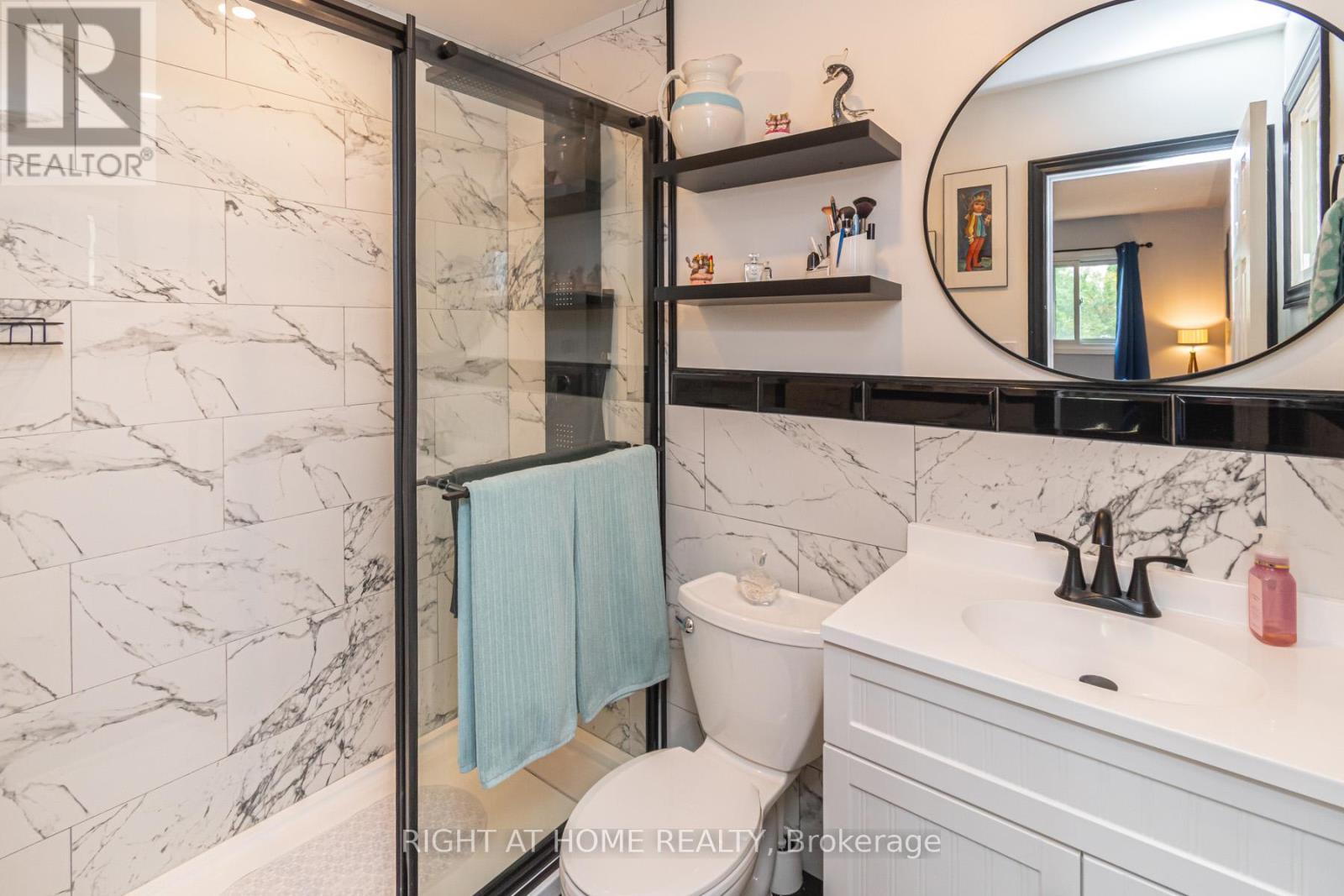 43 Squire Drive, Richmond Hill, Ontario  L4S 1C6 - Photo 13 - N12255576