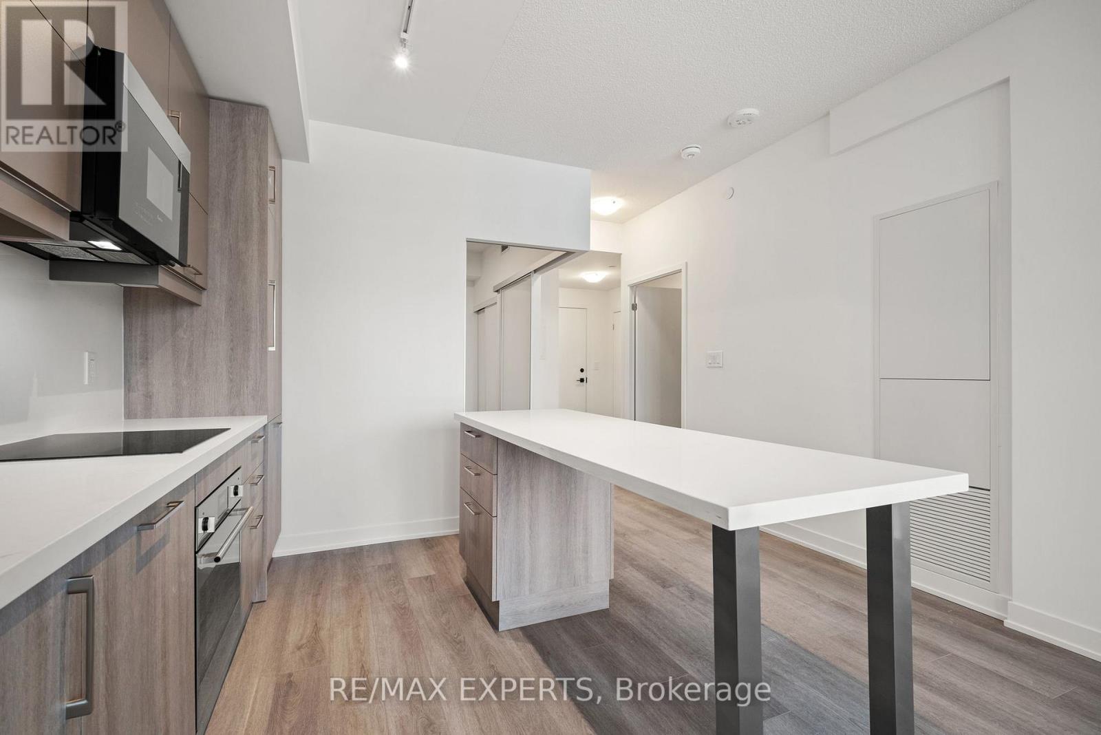 828 - 8119 Birchmount Road, Markham, Ontario L6G 0H5 - Photo 10 - N12255584