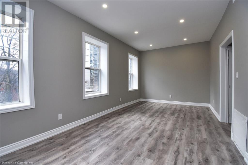 98 Duke Street Unit# 2, Hamilton, Ontario  L8P 1X5 - Photo 5 - 40687579